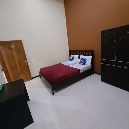 Ketapang  999 Khs 2 Homestay المظهر الخارجي الصورة