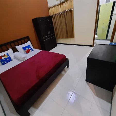 Ketapang  999 Khs 2 Homestay المظهر الخارجي الصورة