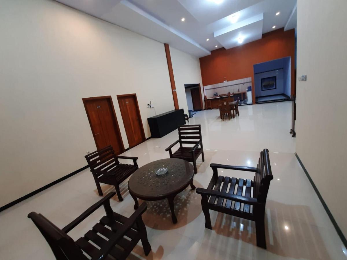 Ketapang  999 Khs 2 Homestay المظهر الخارجي الصورة