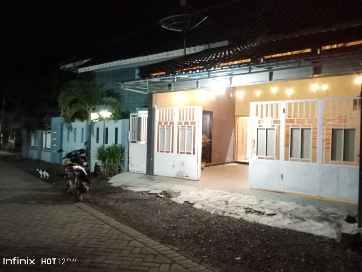 Ketapang  999 Khs 2 Homestay المظهر الخارجي الصورة