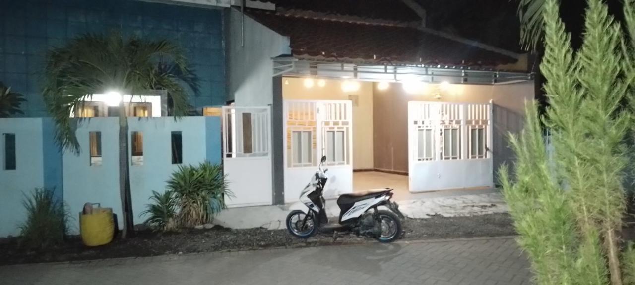 Ketapang  999 Khs 2 Homestay المظهر الخارجي الصورة